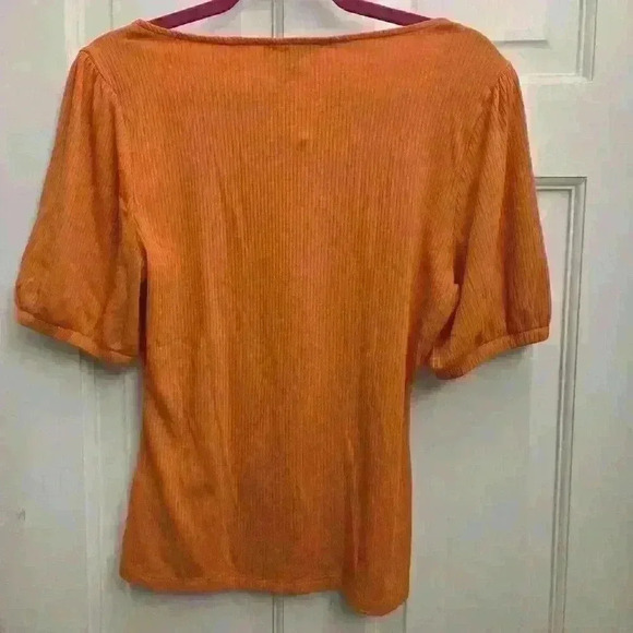 Orange Palette Top With GOLD Neckline accent,Size L - Picture 3 of 3